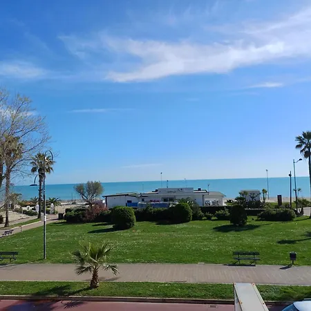 Promenade Hotell