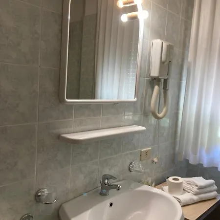 Promenade מלון Porto SantʼElpidio