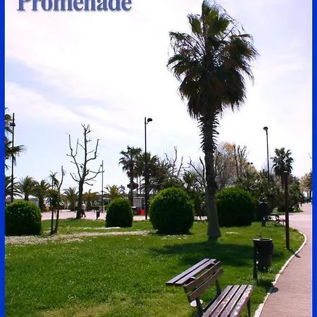 Promenade Porto SantʼElpidio